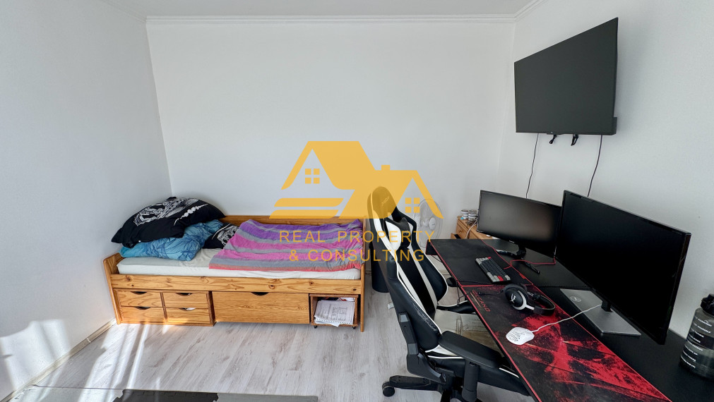 Exkluzívne! Prenajmem 3 izbový byt s balkónom v Nových Zámkoch