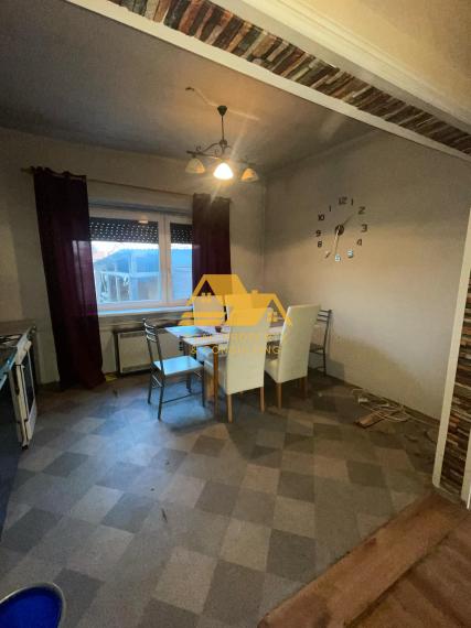 Csökkentett ár🏡 Csendes otthon várja új tulajdonosát Naszvadon