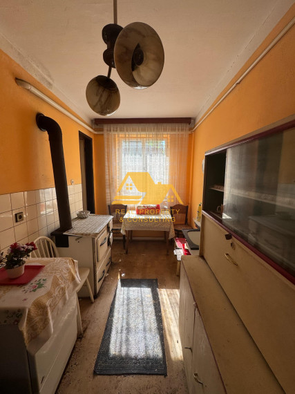 Exkluzívne! 🌿 Útulná chata v srdci prírody na predaj! 🏡