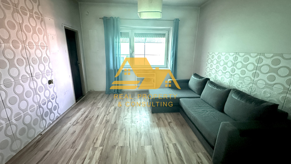 Znížená cena! Rodinný dom v tichej uličke v Nesvadoch