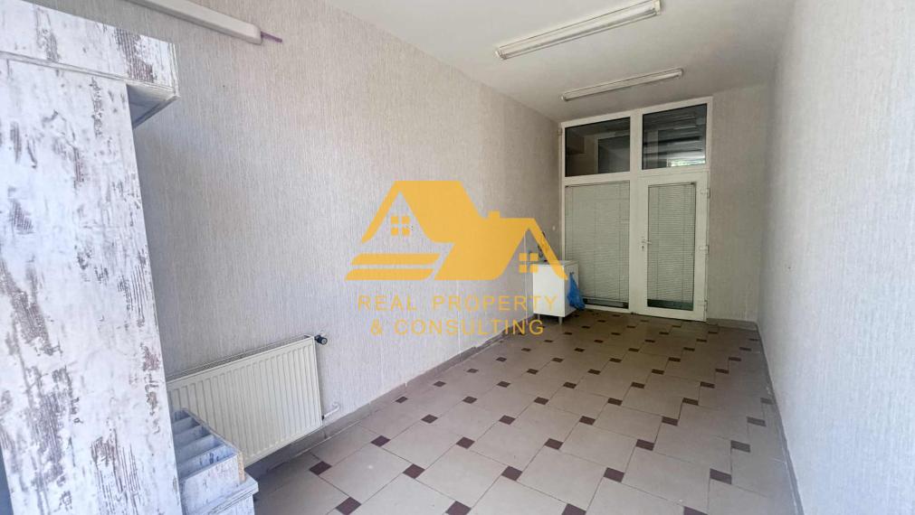 Prenajmem kancelársky priestor neďaleko centra v Nových Zámkoch