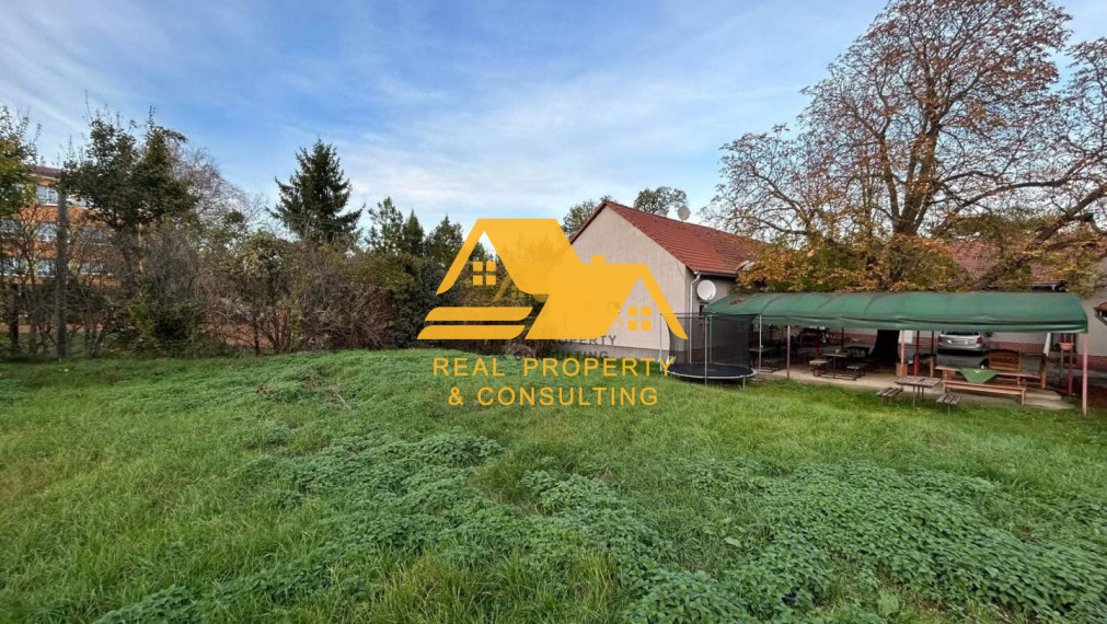 Predám podnikateľský objekt v obci Dubník