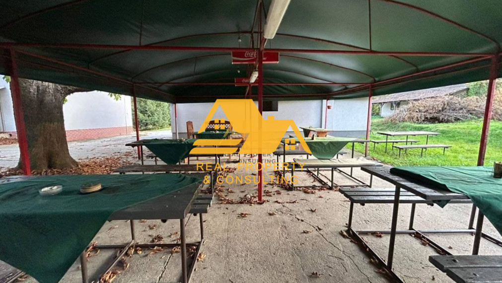 Predám podnikateľský objekt v obci Dubník