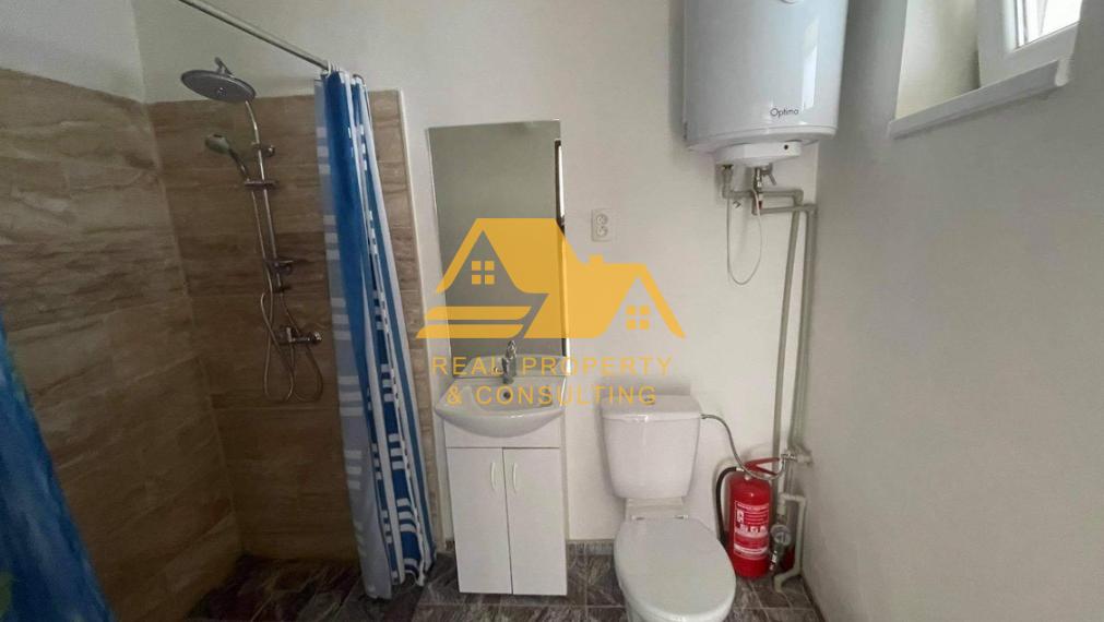 Prenajmem 1 izbový byt v Nesvadoch