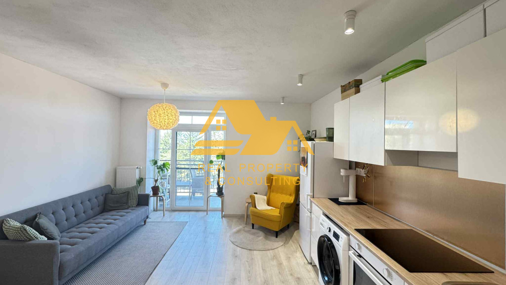 Prenajmem 2 izbový byt s balkónom v Nových Zámkoch