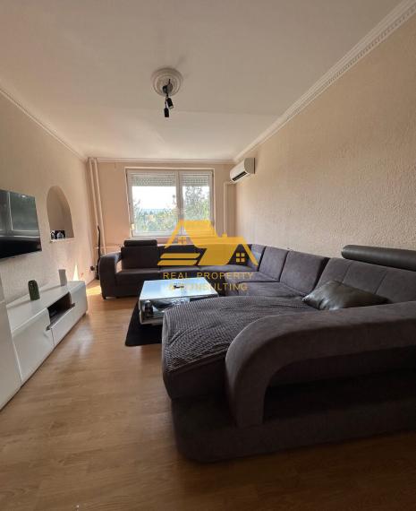 Predám 3 izbový byt s balkónom v Nových Zámkoch