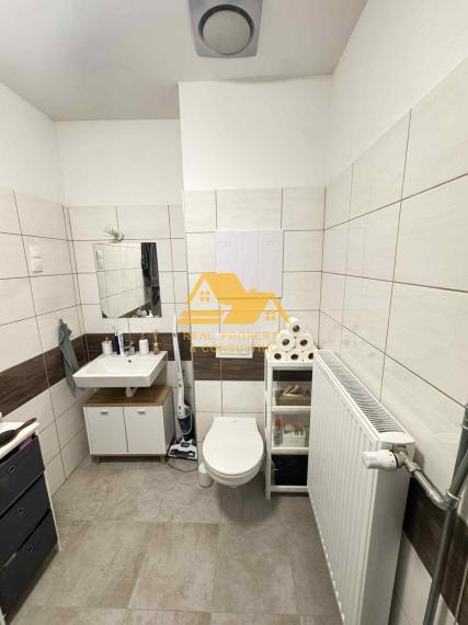 Exkluzívne! Prenajmem garsónku s terasou v Nových Zámkoch