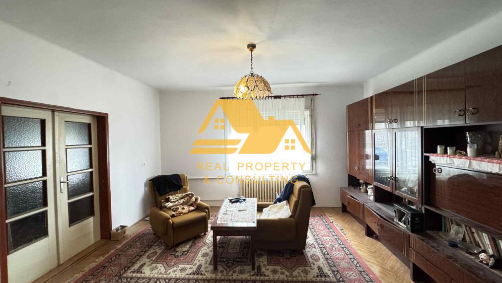 Exkluzívne! Predám dom v obci Dvory nad Žitavou