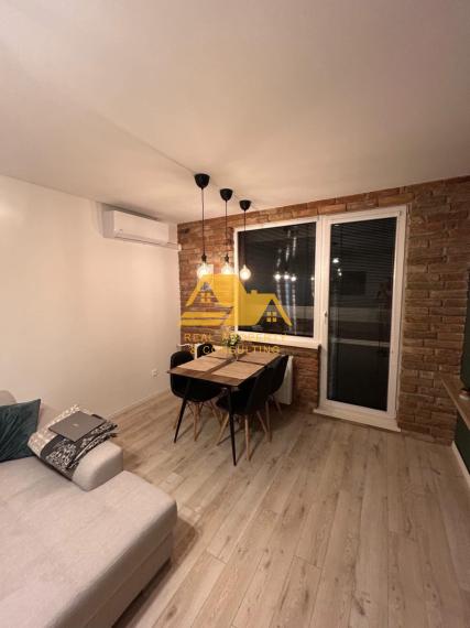 Prenajmem pekný 2 izbový byt v Nových Zámkoch