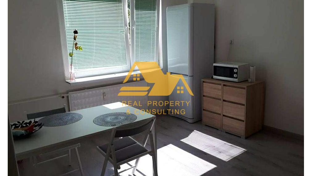 Prenajmem 1 izbový byt s loggiou v Nových Zámkoch