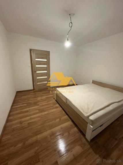 Prenajmem prerobený 2 izbový byt s balkónom v Nových Zámkoch