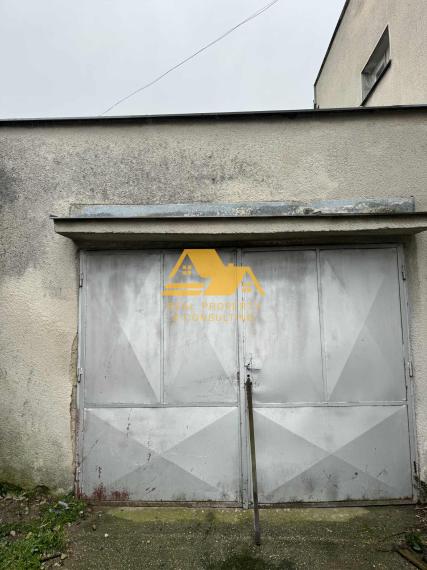 Predám rodinný dom s garážou v obci Dvory nad Žitavou