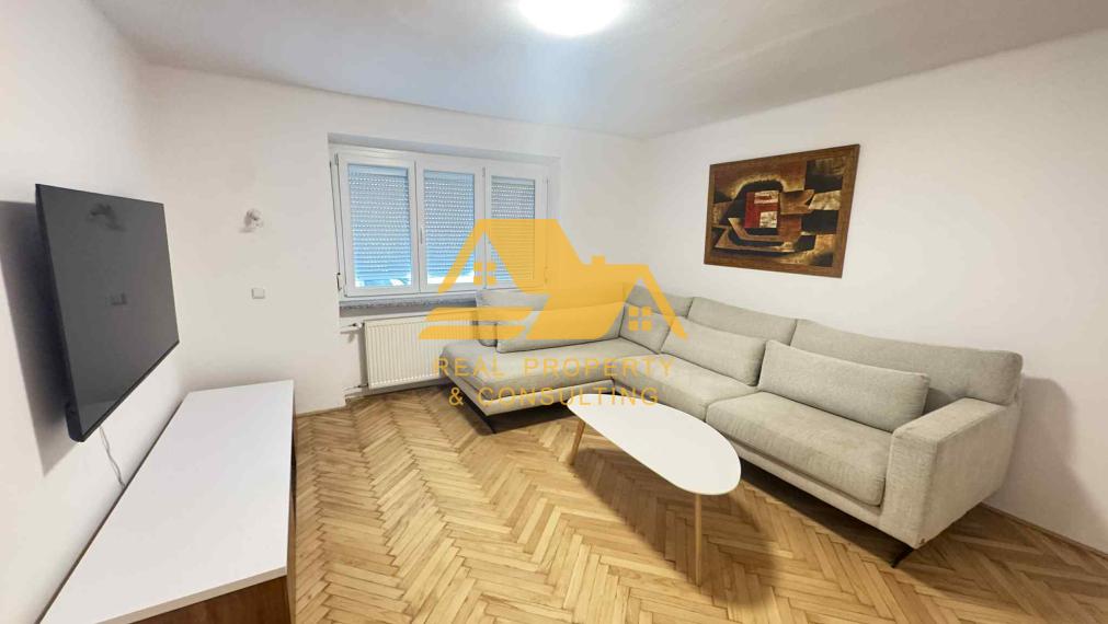 Prenajmem 2 izbový byt v centre v Nových Zámkoch