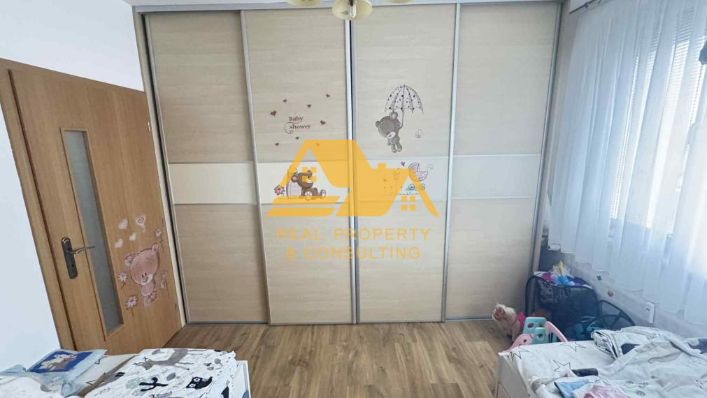 Predám prerobený 3 izbový byt na sídlisku Juh v Nových Zámkoch