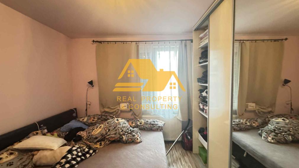 Predám 3 izbový byt s balkónom na sídlisku Juh v Nových Zámkoch