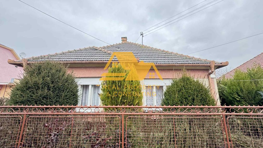 Predám rodinný dom v obci Tvrdošovce