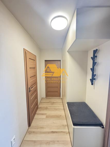 Predám prerobený 3 izbový byt na sídlisku Juh v Nových Zámkoch