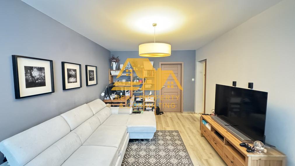 Predám prerobený 3 izbový byt na sídlisku Juh v Nových Zámkoch