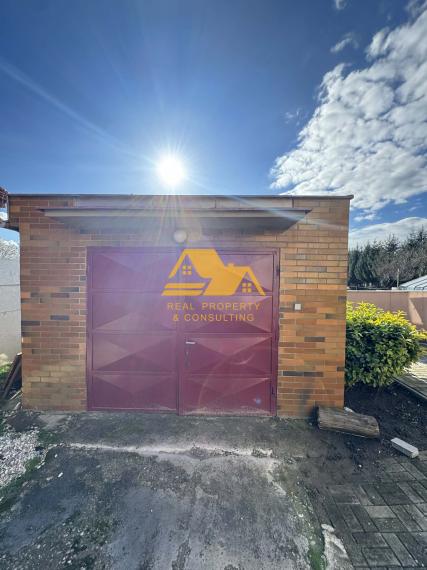 Predám rodinný dom s garážou v obci Tvrdošovce