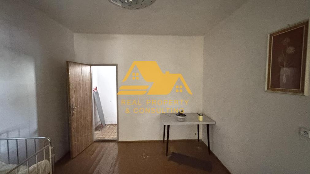 Predám rodinný dom s garážou v obci Tvrdošovce