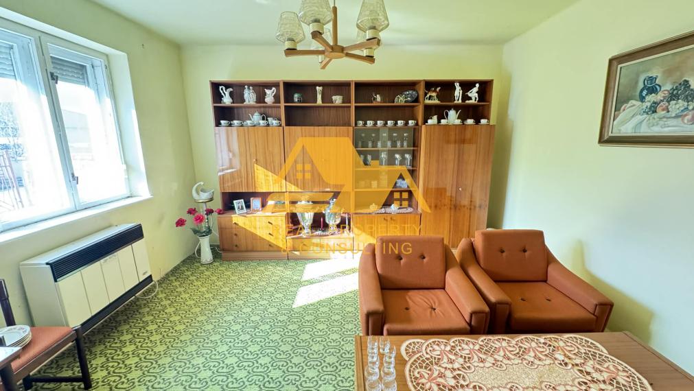 Predám rodinný dom s garážou v obci Tvrdošovce