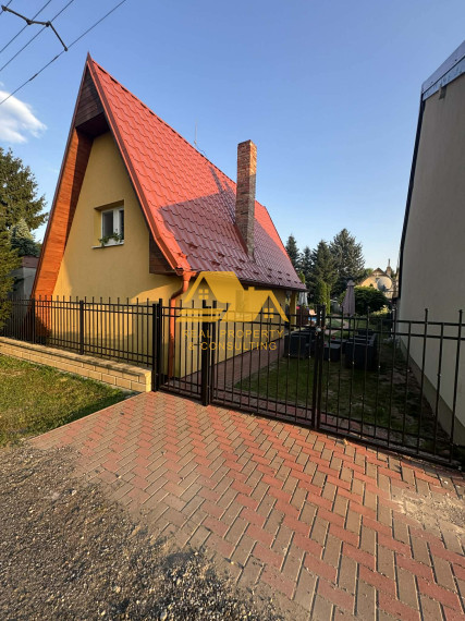 Predám peknú chatu na celoročné bývanie v Nových zámkoch