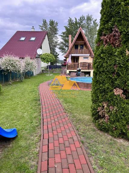 Predám peknú chatu na celoročné bývanie v Nových zámkoch