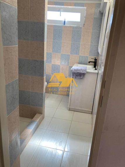 Predám peknú chatu na celoročné bývanie v Nových zámkoch