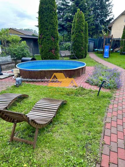 Predám peknú chatu na celoročné bývanie v Nových zámkoch