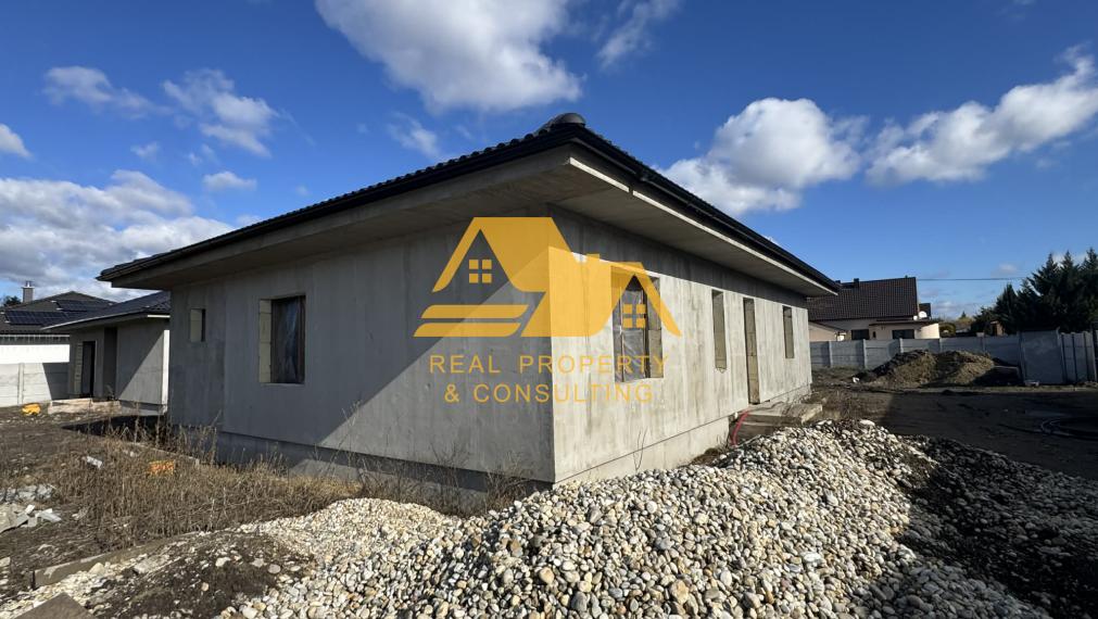 Predám novostavbu rodinného domu na Gúgskej ulici v Nových Zámkoch