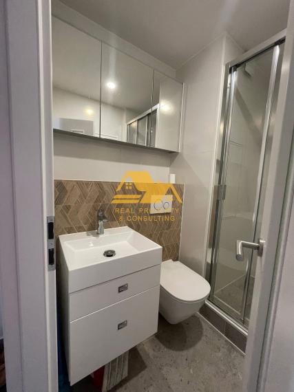 Prenajmem 1 izbový byt na Nábrežnej ulici v Nových Zámkoch