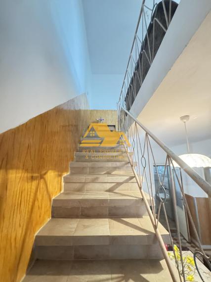 Exkluzívne! Predám rodinný dom s garážou v obci Bešeňov