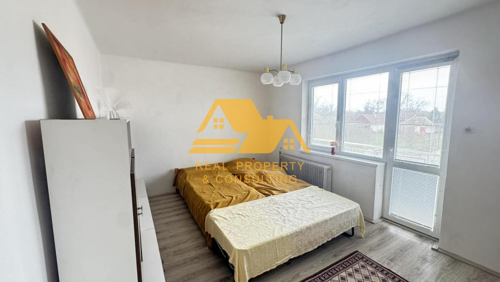 Exkluzívne! Predám rodinný dom s garážou v obci Bešeňov