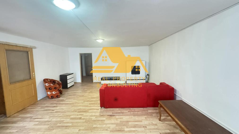 Prenajmem 2 izbový byt v Nesvadoch