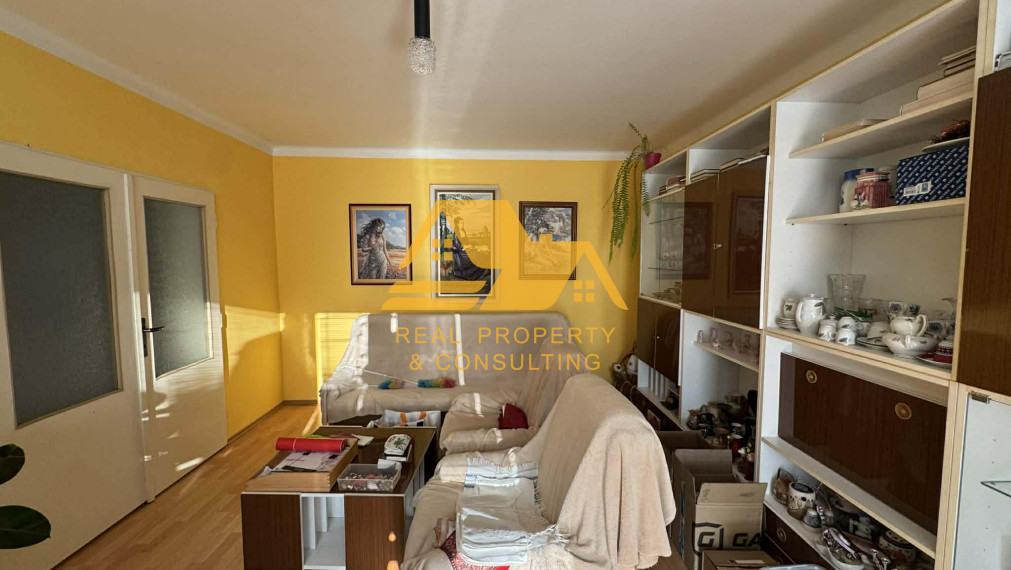 Exkluzívne! Predám 4 izbový rodinný dom v tichej lokalite v Nových Zámkoch