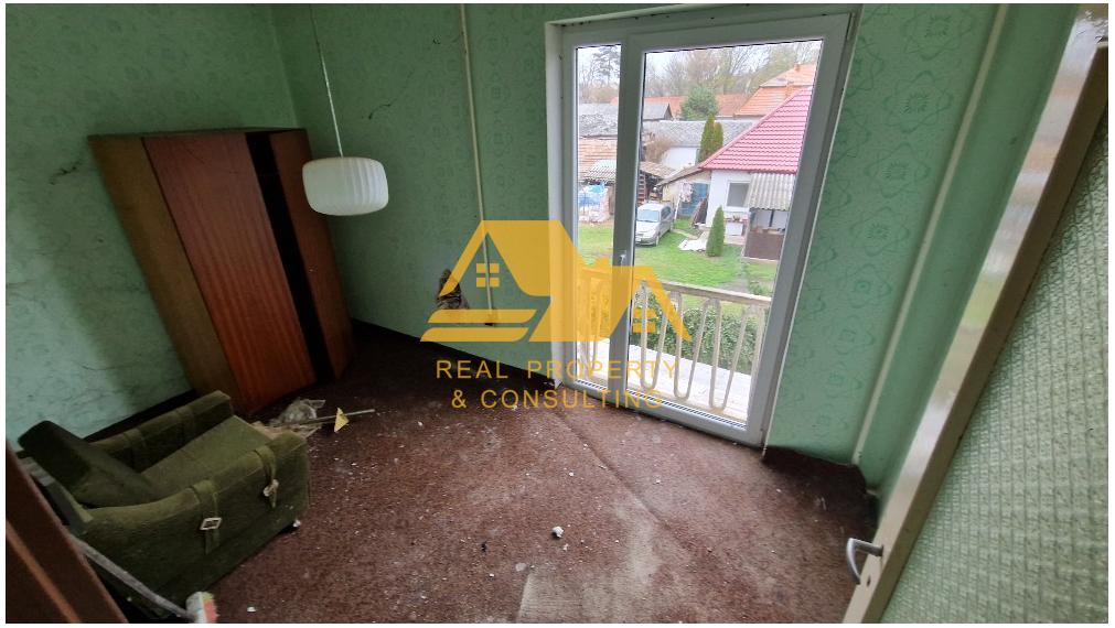 Predám 3 izbový byt v obci Dubník