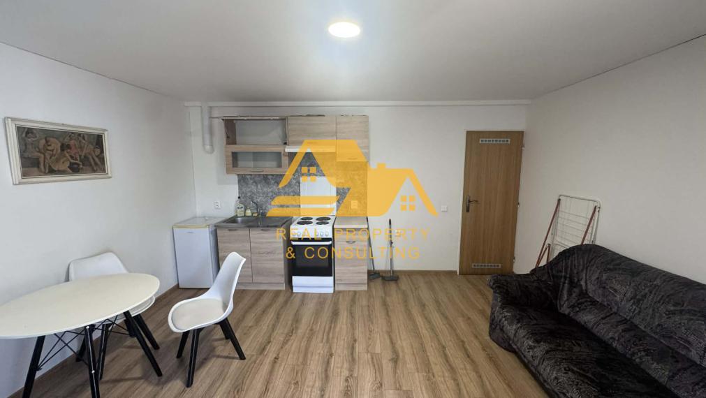 Prenajmem 2 izbový byt v Nových Zámkoch