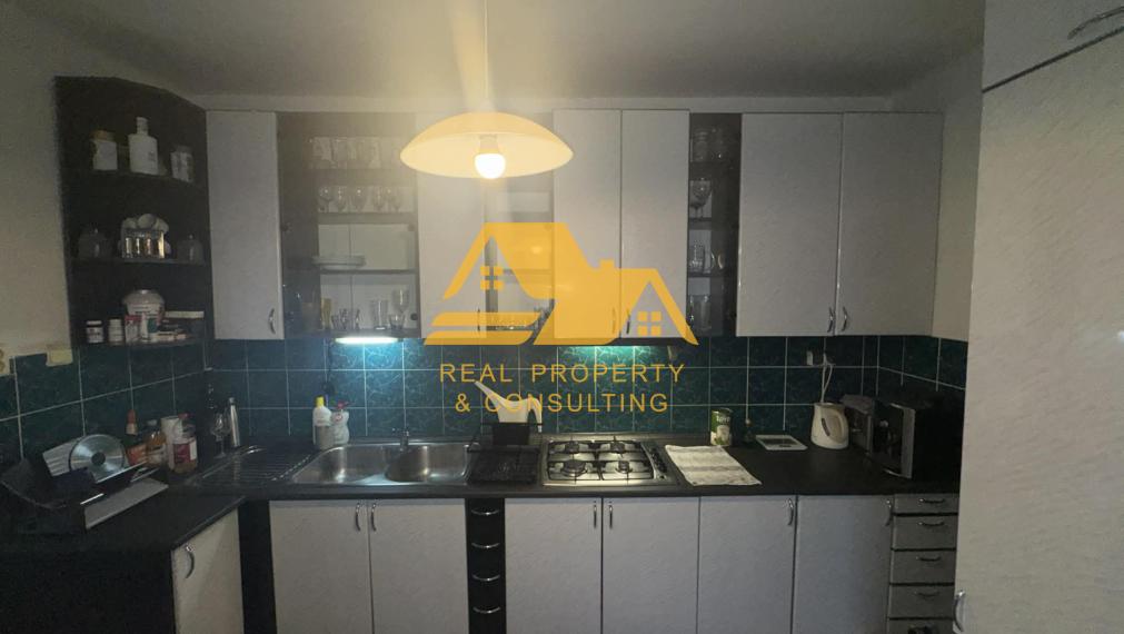 Exkluzívne! Predám 2 izbový byt neďaleko stanice v Nových Zámkoch