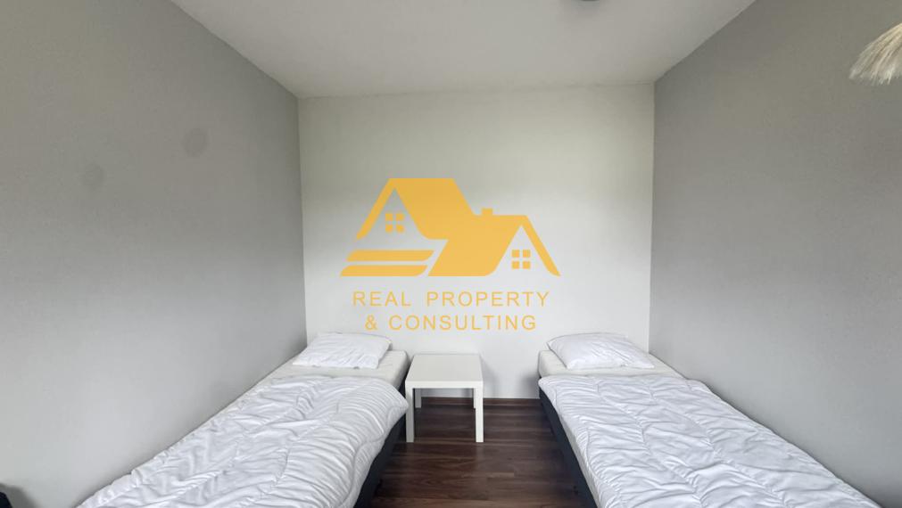 Prenajmem veľký 3 izbový byt v centre v Nových Zámkoch