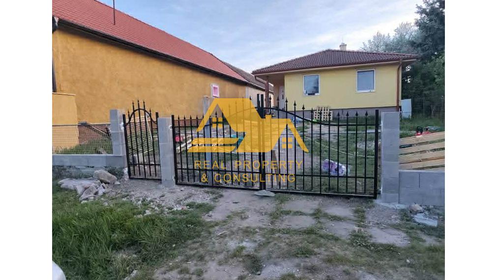 Predám novostavbu drevodomu v obci Žitavce