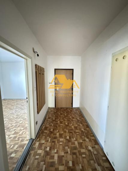 Výhodná ponuka! Predám 2 izbový byt s balkónom v Nových Zámkoch