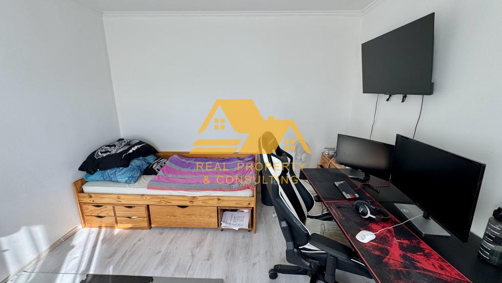 Exkluzívne! Prenajmem 3 izbový byt s balkónom v Nových Zámkoch