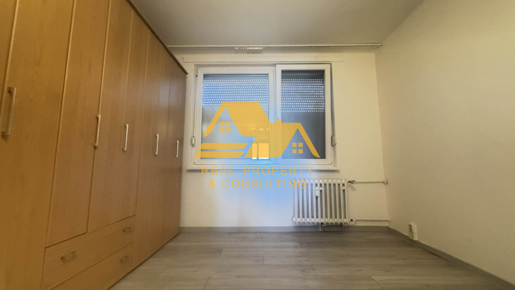 Exkluzívne! Predám 3 izbový byt s balkónom v Nových Zámkoch