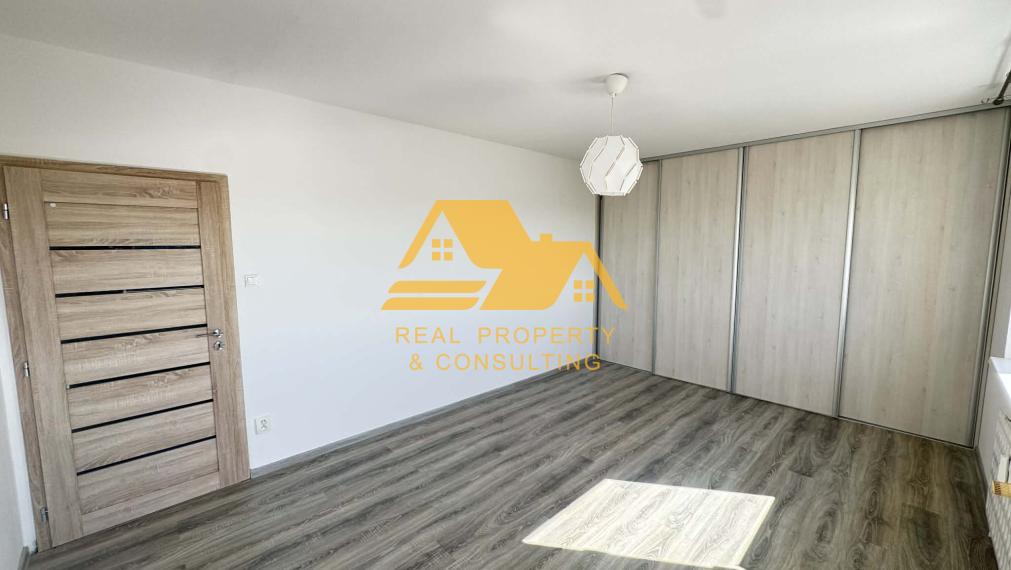 Prenajmem pekný 2 izbový byt s balkónom v Nových Zámkoch
