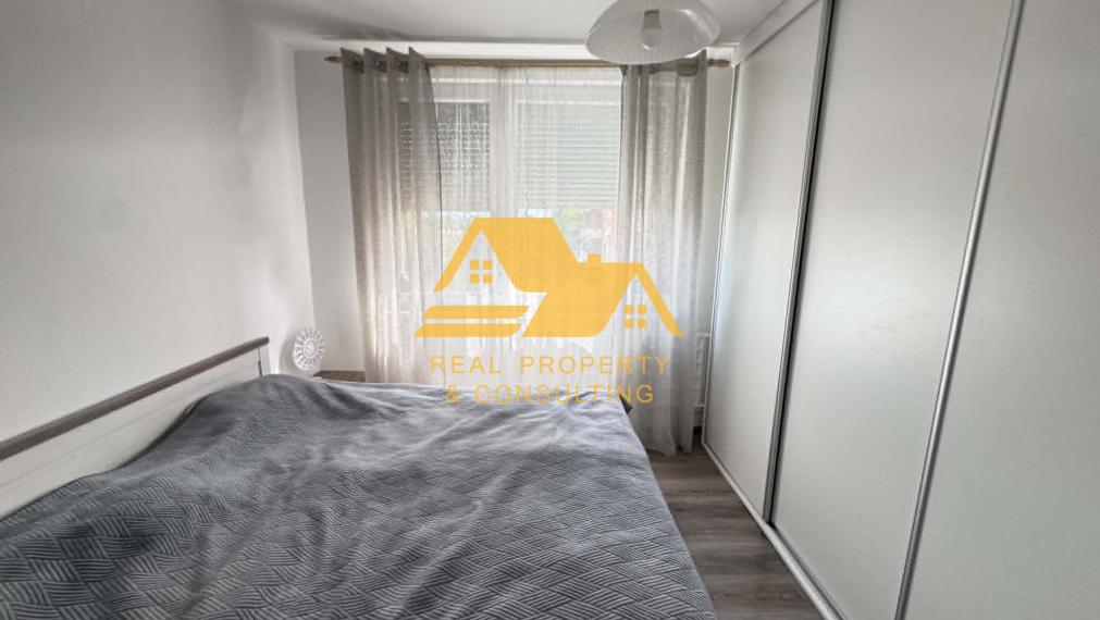 Predám pekný 3 izbový byt s balkónom v Nových Zámkoch