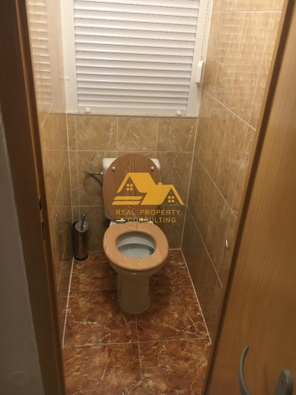 Exkluzívne!Predám 3 izbový byt s 2 balkónmi v Nových Zámkoch