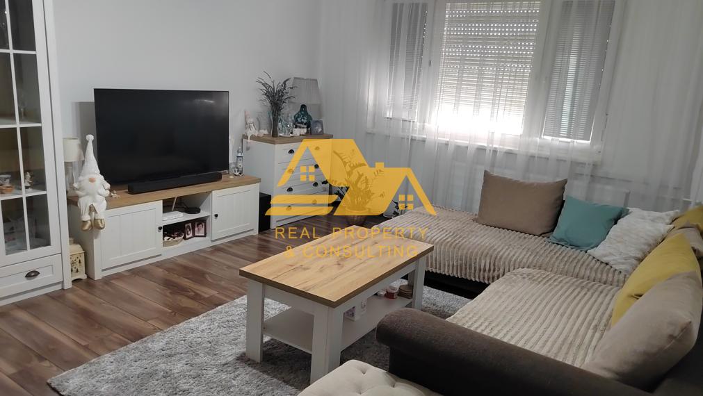 Predám pekný 2 izbový byt na sídlisku Juh v Nových Zámkoch