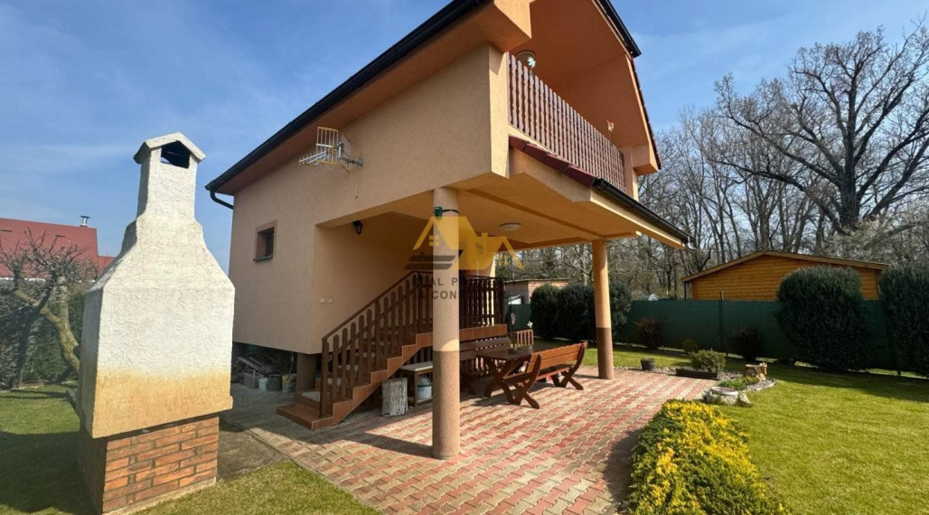 Exkluzívne! Predám chatu na celoročné bývanie v Nových Zámkoch