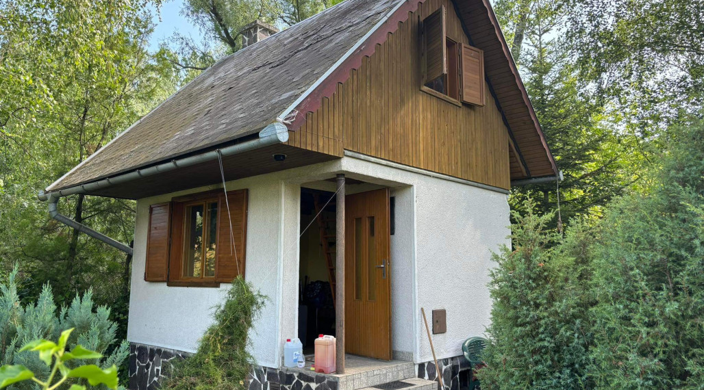 Predám chatu v Úľanoch nad Žitavou