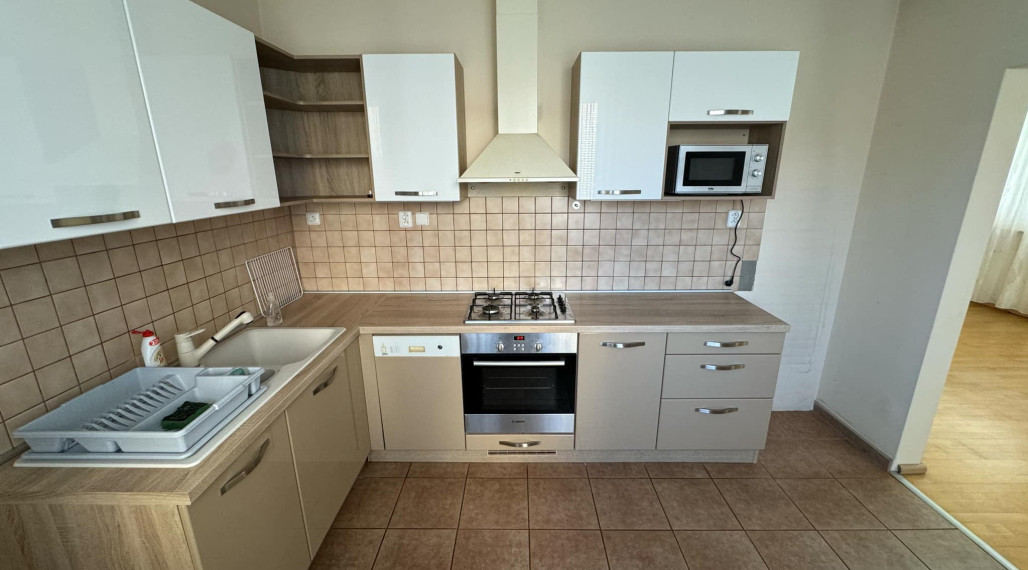 Prenajmem 3 izbový byt s balkónom v Nových Zámkoch